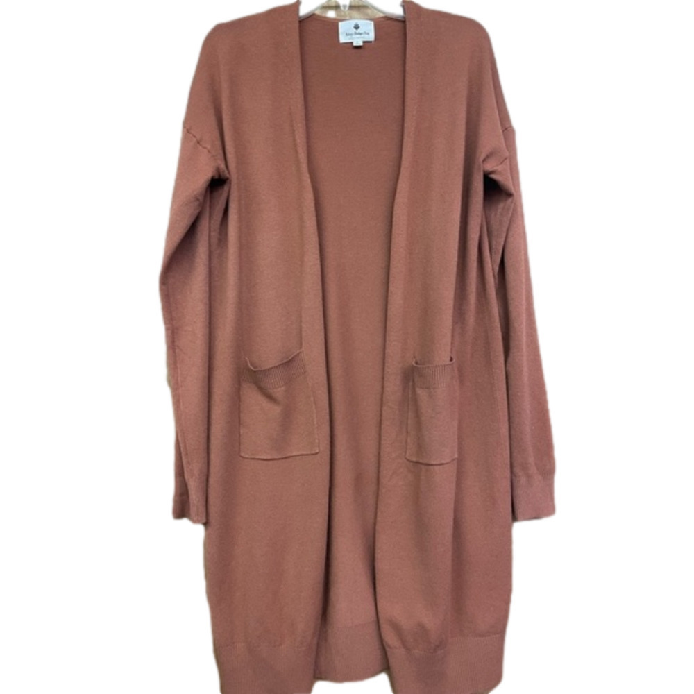 BETSYS boutique shop sweater